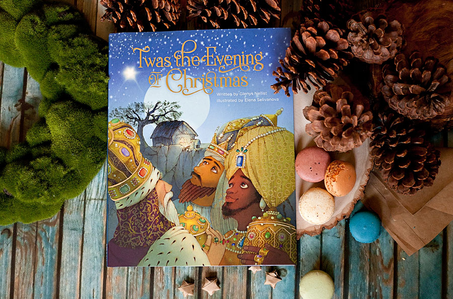 'Twas The Evening Of Christmas | Book Review by Running With Spears --- This beautiful Christmas tale written by Glenys Nellist and illustrated by Elena Selivanova is a retelling of Clement C. Moore’s ’Twas the Night Before Christmas  that tells the story of Jesus' birth. #zonderkids #christmasbook #christmas